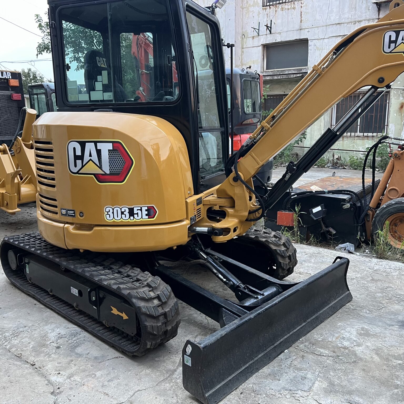 used cat 303.5ecr excavator